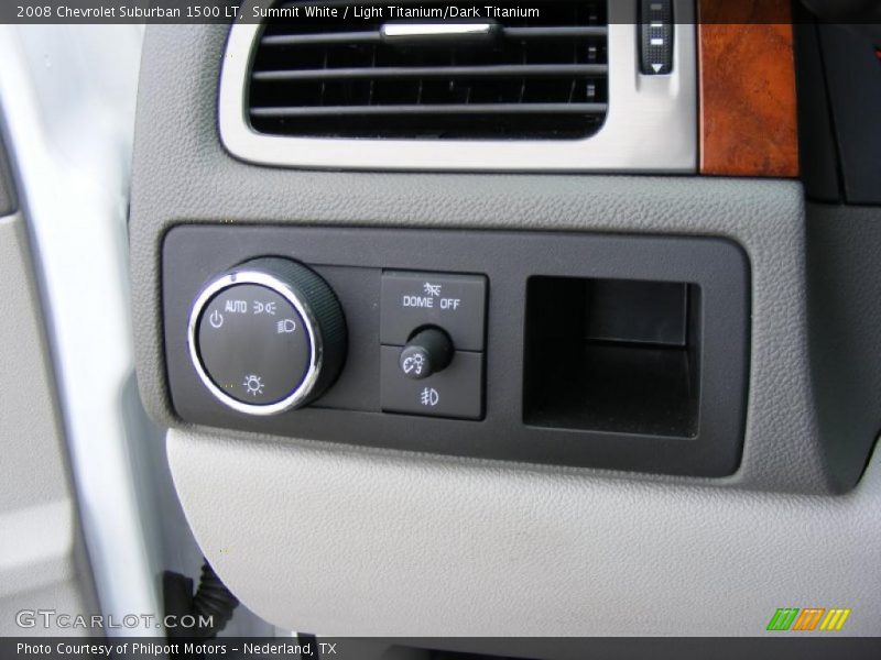 Summit White / Light Titanium/Dark Titanium 2008 Chevrolet Suburban 1500 LT