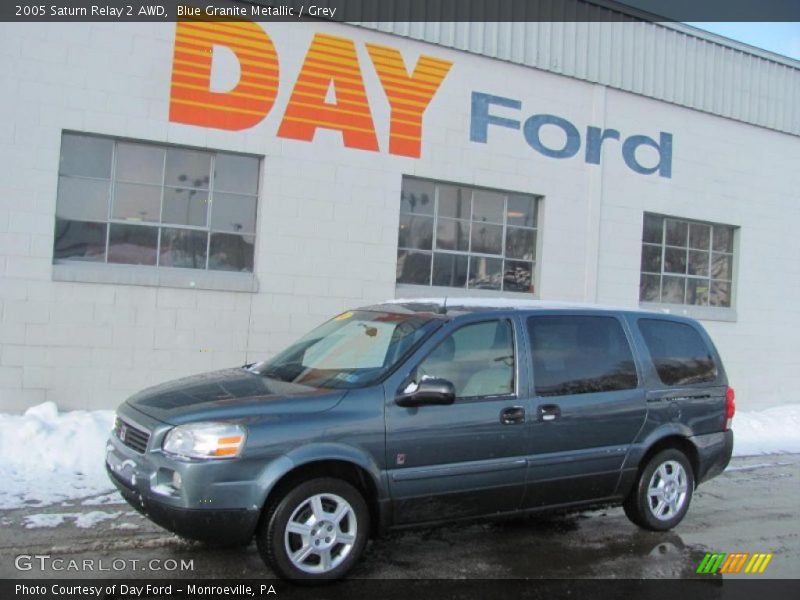 Blue Granite Metallic / Grey 2005 Saturn Relay 2 AWD