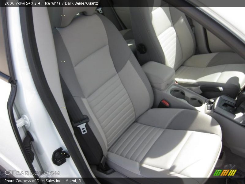 Ice White / Dark Beige/Quartz 2006 Volvo S40 2.4i