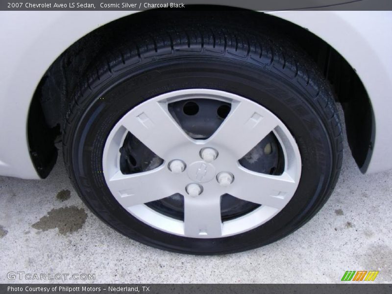 Cosmic Silver / Charcoal Black 2007 Chevrolet Aveo LS Sedan