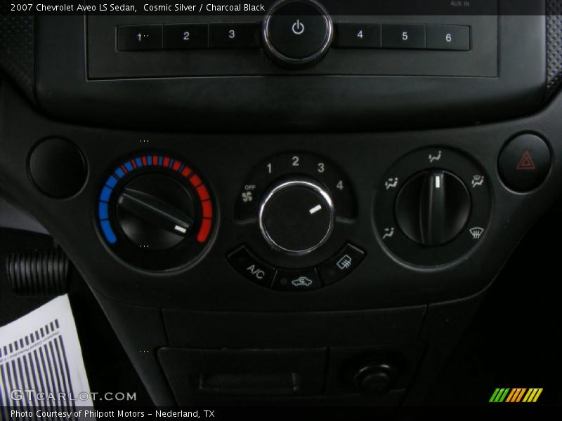 Cosmic Silver / Charcoal Black 2007 Chevrolet Aveo LS Sedan