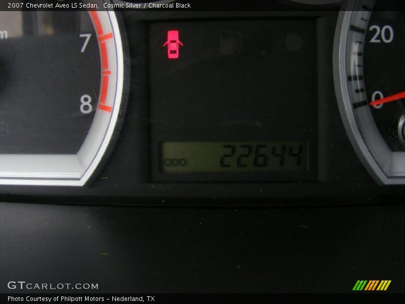 Cosmic Silver / Charcoal Black 2007 Chevrolet Aveo LS Sedan