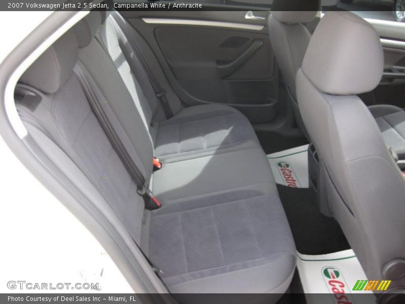 Campanella White / Anthracite 2007 Volkswagen Jetta 2.5 Sedan