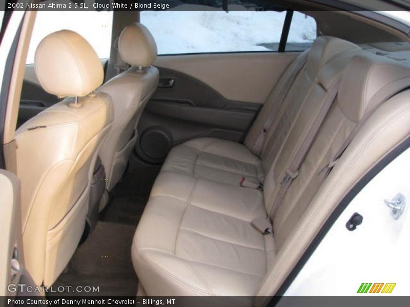 Cloud White / Blond Beige 2002 Nissan Altima 2.5 SL