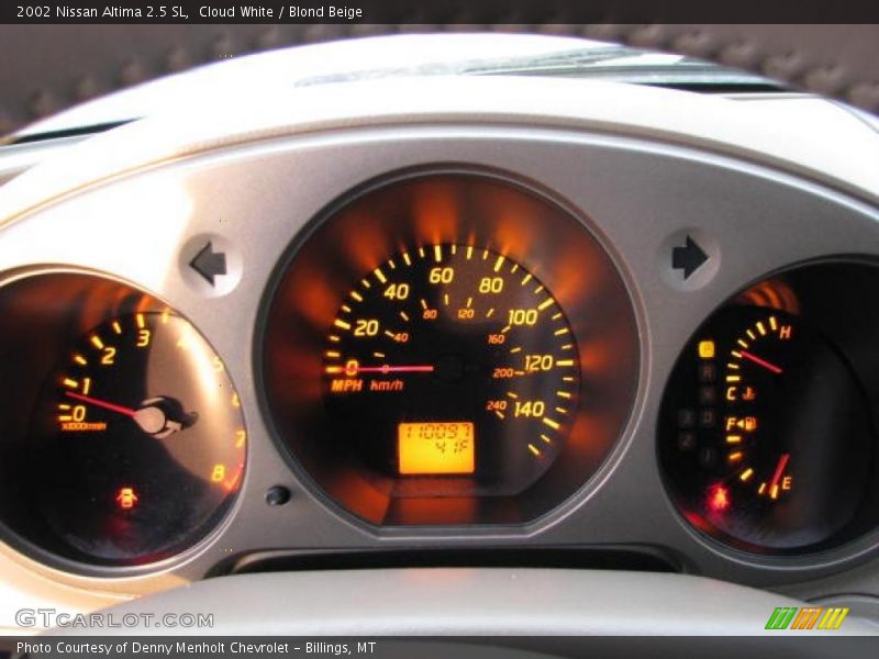Cloud White / Blond Beige 2002 Nissan Altima 2.5 SL