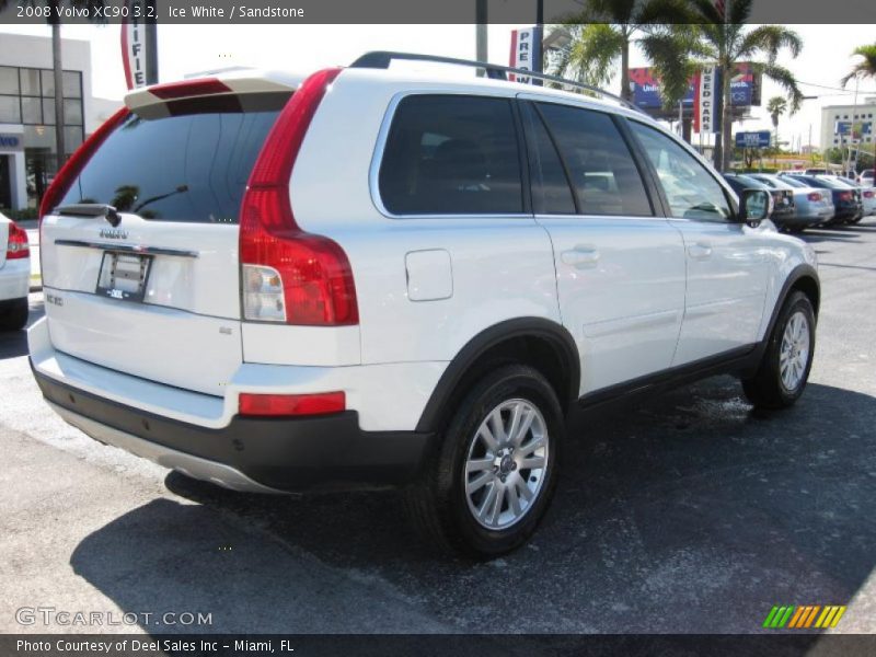 Ice White / Sandstone 2008 Volvo XC90 3.2