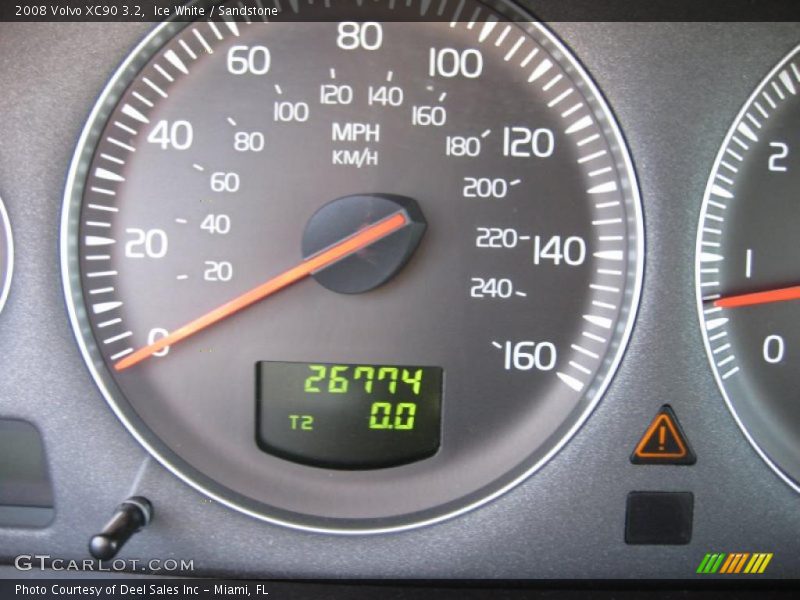 Ice White / Sandstone 2008 Volvo XC90 3.2