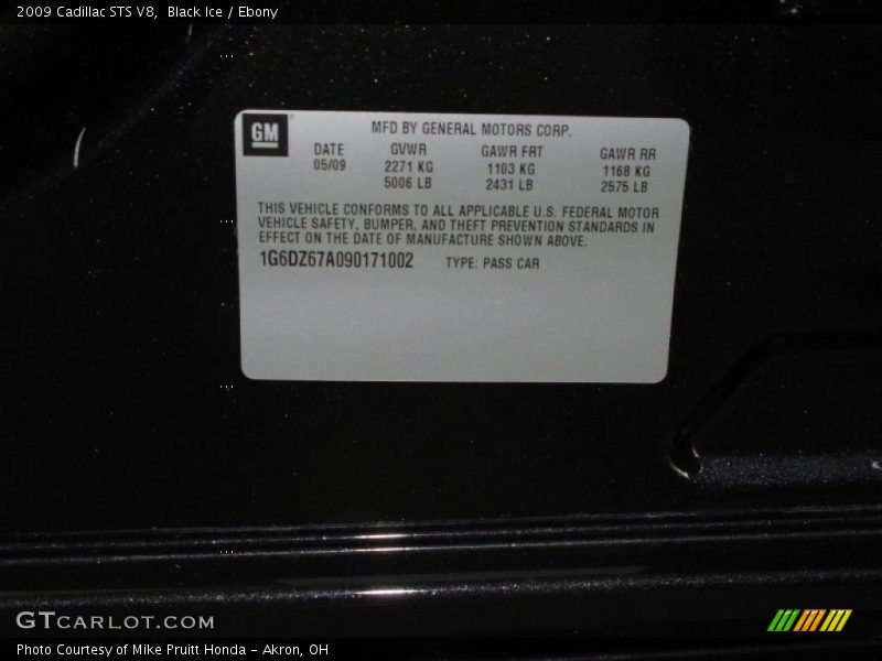 Black Ice / Ebony 2009 Cadillac STS V8