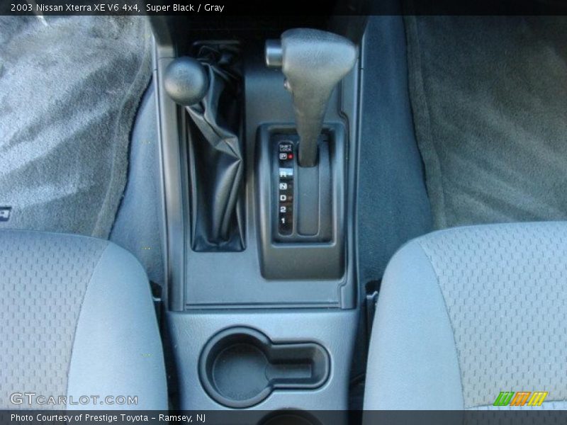 Super Black / Gray 2003 Nissan Xterra XE V6 4x4