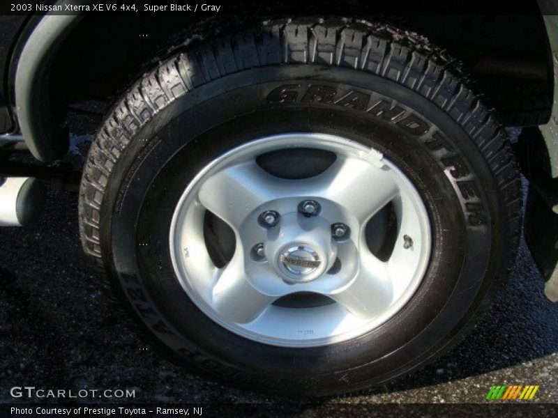Super Black / Gray 2003 Nissan Xterra XE V6 4x4