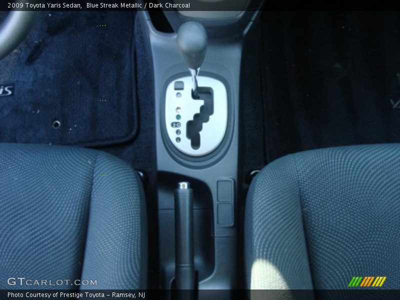 Blue Streak Metallic / Dark Charcoal 2009 Toyota Yaris Sedan