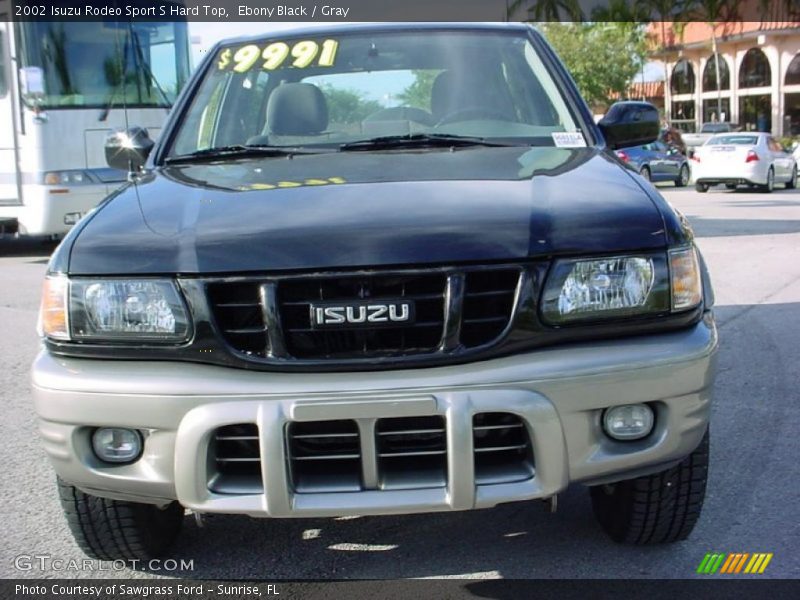 Ebony Black / Gray 2002 Isuzu Rodeo Sport S Hard Top