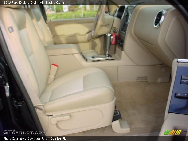Black / Camel 2009 Ford Explorer XLT 4x4