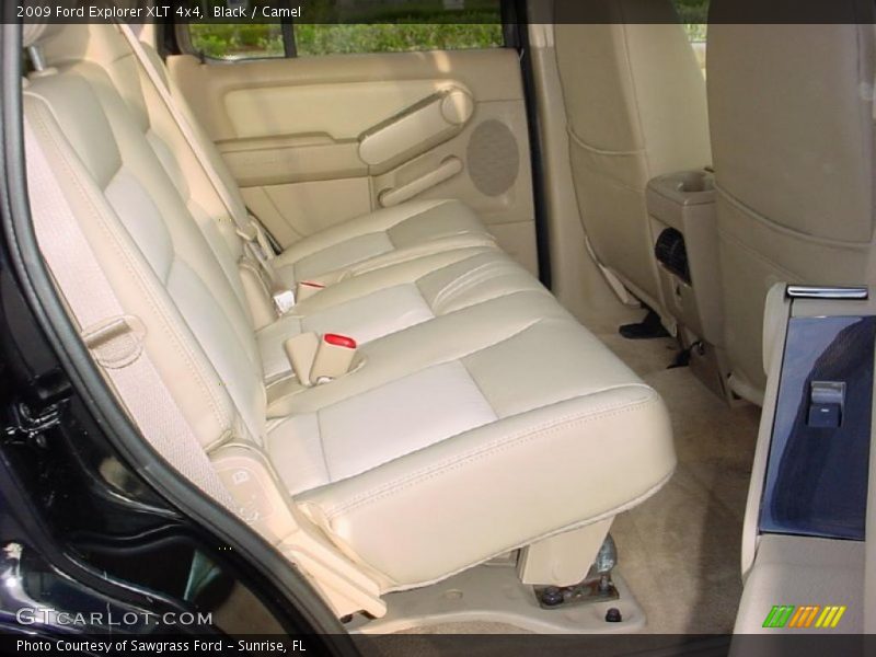 Black / Camel 2009 Ford Explorer XLT 4x4
