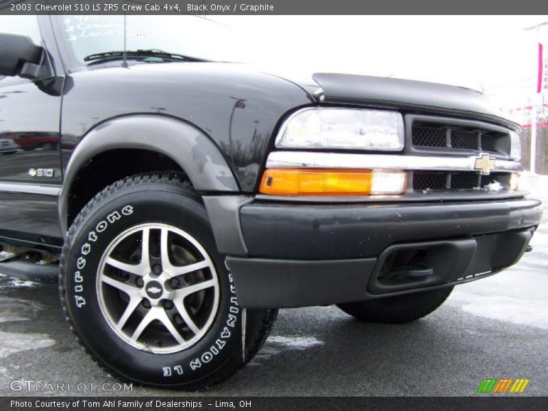 Black Onyx / Graphite 2003 Chevrolet S10 LS ZR5 Crew Cab 4x4