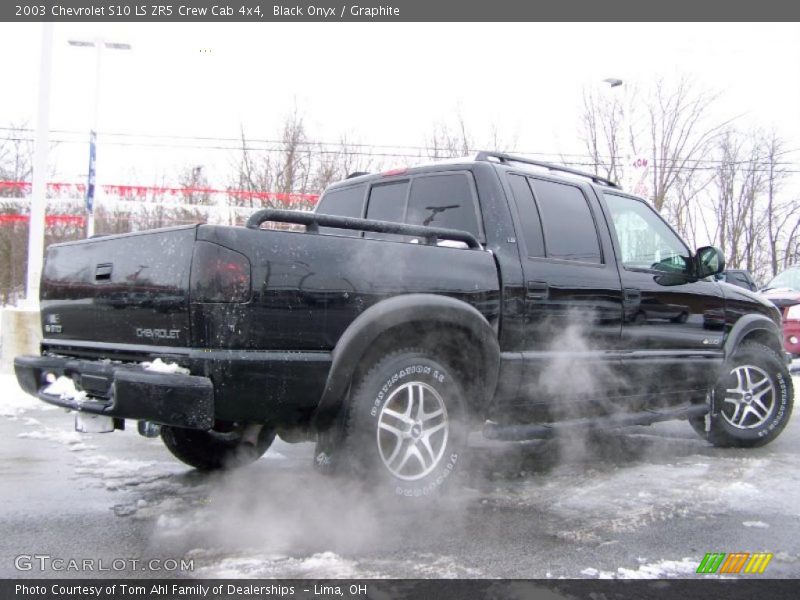 Black Onyx / Graphite 2003 Chevrolet S10 LS ZR5 Crew Cab 4x4