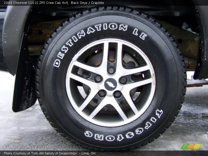 Black Onyx / Graphite 2003 Chevrolet S10 LS ZR5 Crew Cab 4x4