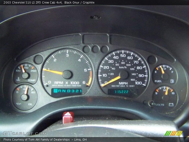 Black Onyx / Graphite 2003 Chevrolet S10 LS ZR5 Crew Cab 4x4