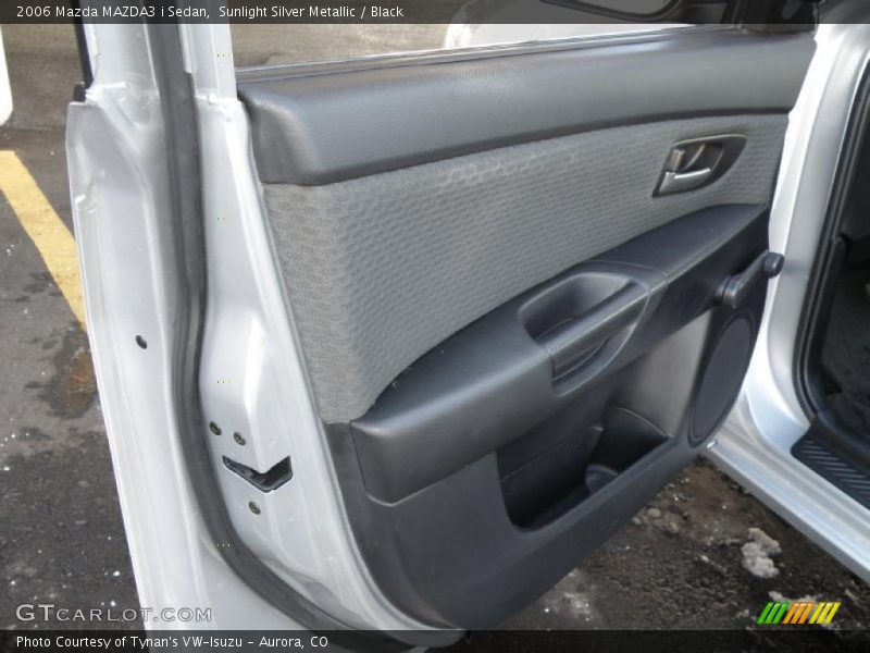 Sunlight Silver Metallic / Black 2006 Mazda MAZDA3 i Sedan