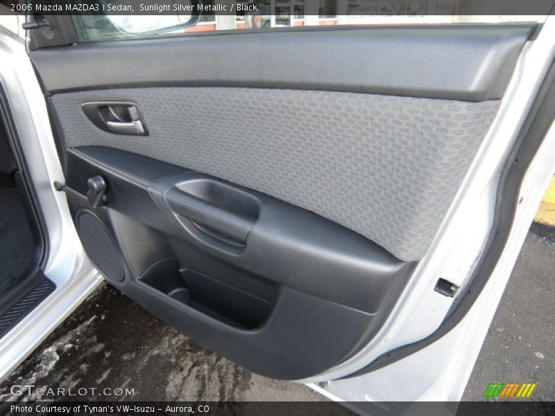 Sunlight Silver Metallic / Black 2006 Mazda MAZDA3 i Sedan
