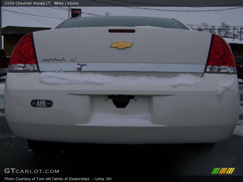White / Ebony 2009 Chevrolet Impala LT