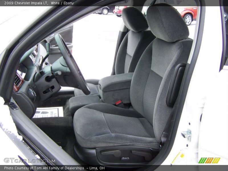 White / Ebony 2009 Chevrolet Impala LT
