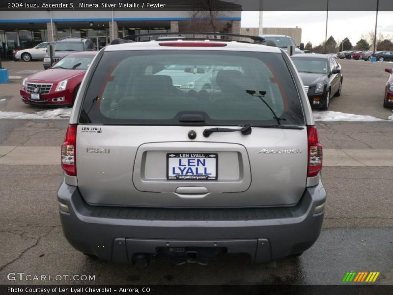Mineral Silver Metallic / Pewter 2004 Isuzu Ascender S