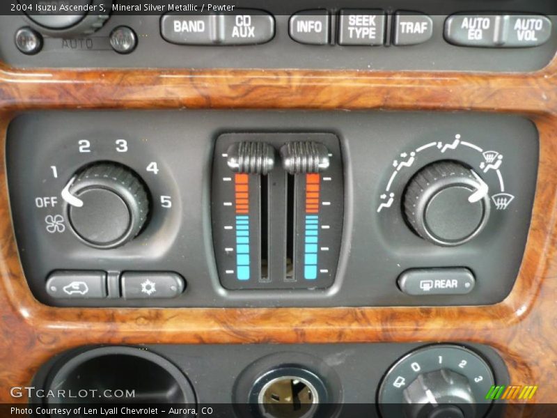Mineral Silver Metallic / Pewter 2004 Isuzu Ascender S