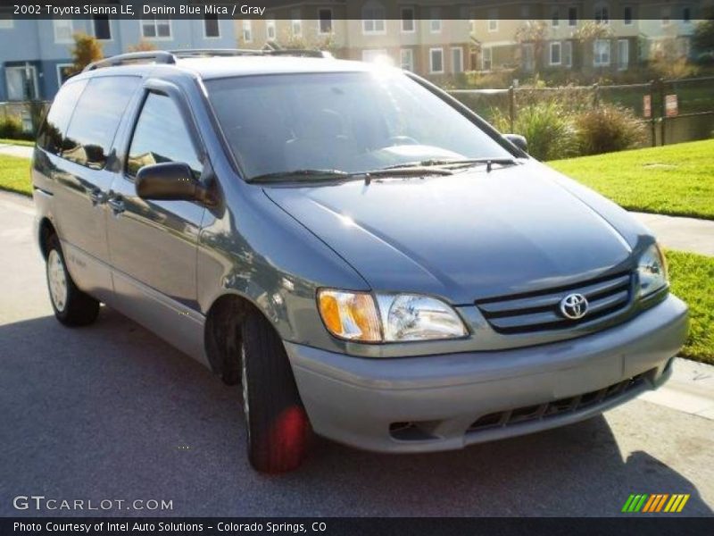 Denim Blue Mica / Gray 2002 Toyota Sienna LE