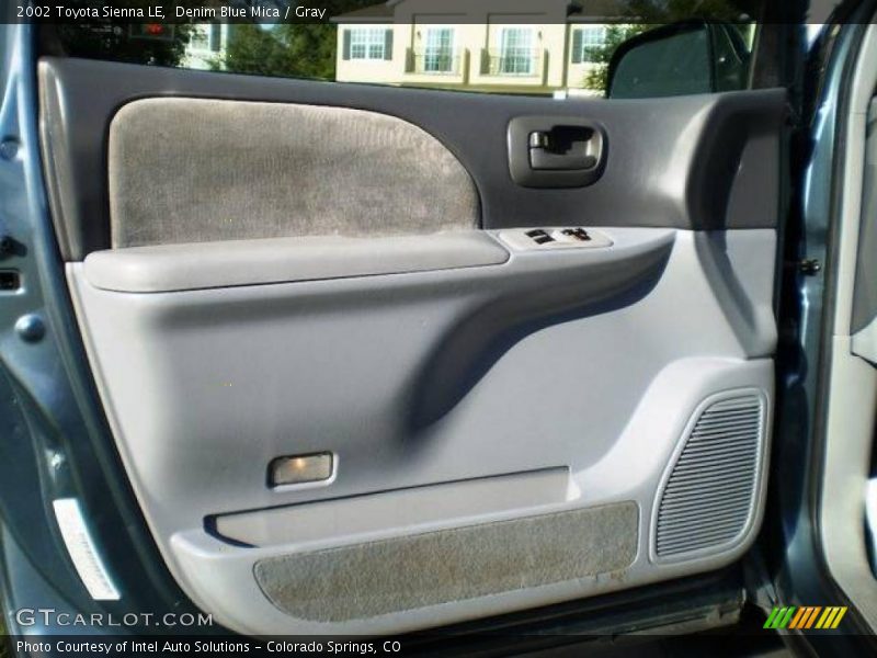 Denim Blue Mica / Gray 2002 Toyota Sienna LE