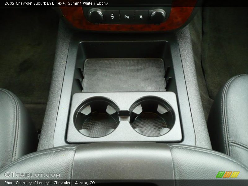 Summit White / Ebony 2009 Chevrolet Suburban LT 4x4