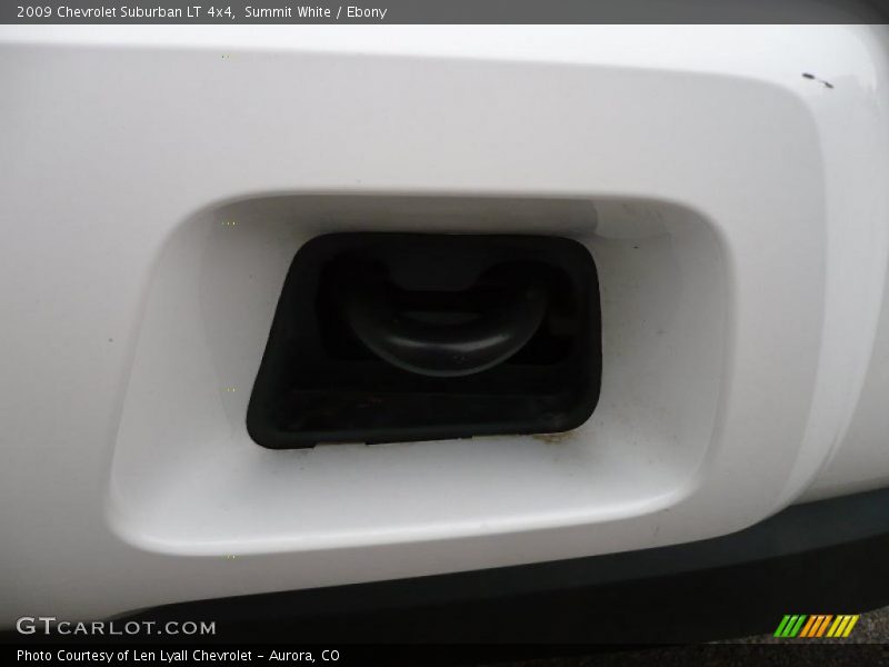 Summit White / Ebony 2009 Chevrolet Suburban LT 4x4