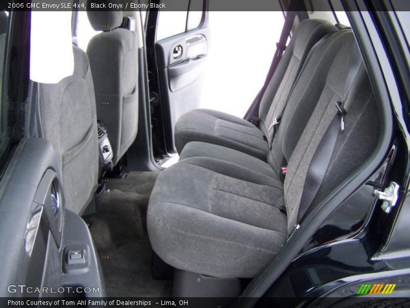 Black Onyx / Ebony Black 2006 GMC Envoy SLE 4x4