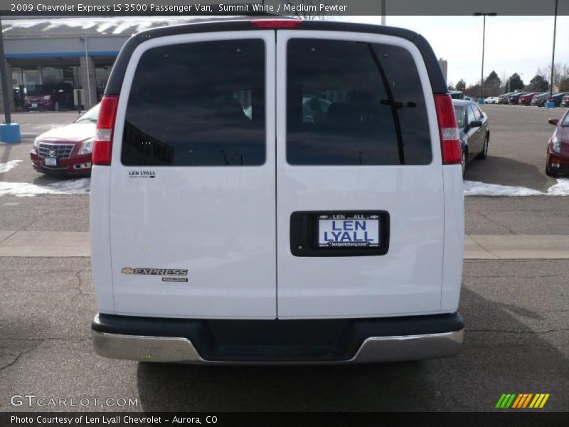 Summit White / Medium Pewter 2009 Chevrolet Express LS 3500 Passenger Van
