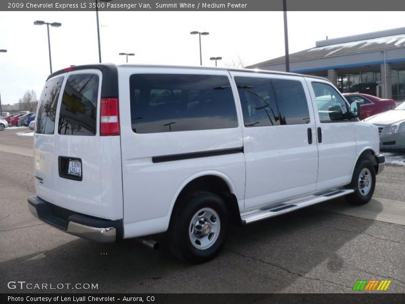 Summit White / Medium Pewter 2009 Chevrolet Express LS 3500 Passenger Van