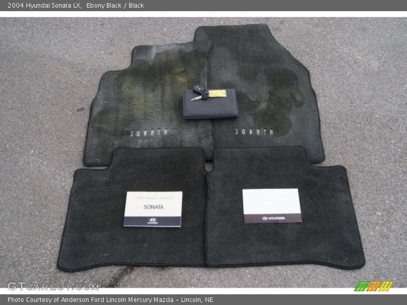 Ebony Black / Black 2004 Hyundai Sonata LX