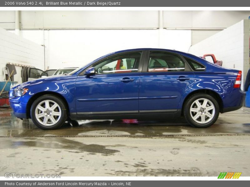Brilliant Blue Metallic / Dark Beige/Quartz 2006 Volvo S40 2.4i