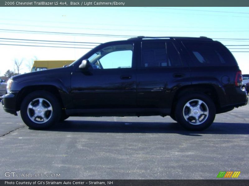 Black / Light Cashmere/Ebony 2006 Chevrolet TrailBlazer LS 4x4