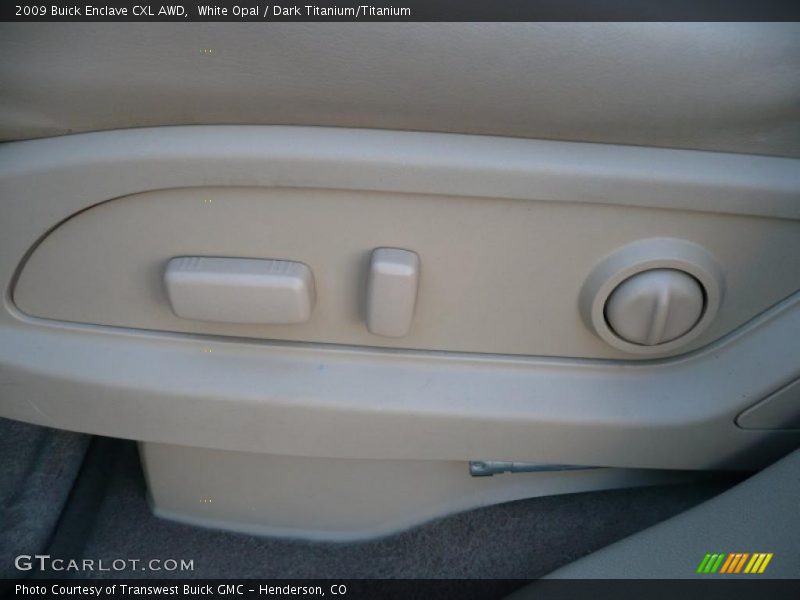 White Opal / Dark Titanium/Titanium 2009 Buick Enclave CXL AWD