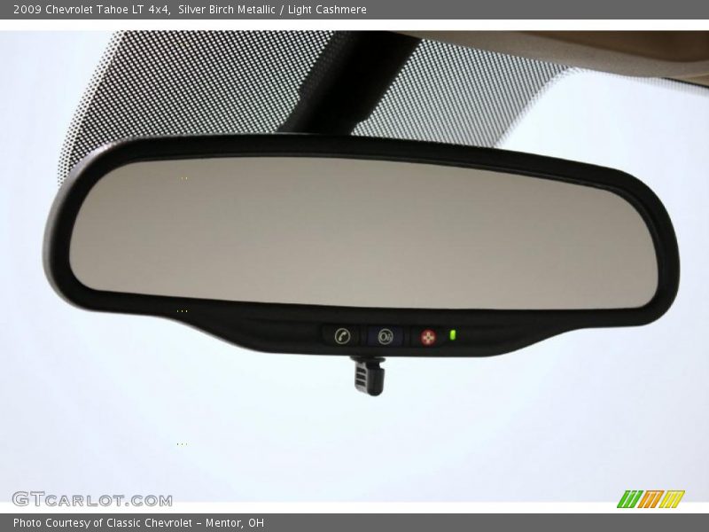 Silver Birch Metallic / Light Cashmere 2009 Chevrolet Tahoe LT 4x4
