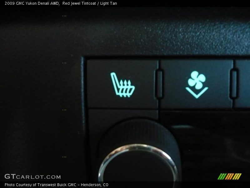 Red Jewel Tintcoat / Light Tan 2009 GMC Yukon Denali AWD