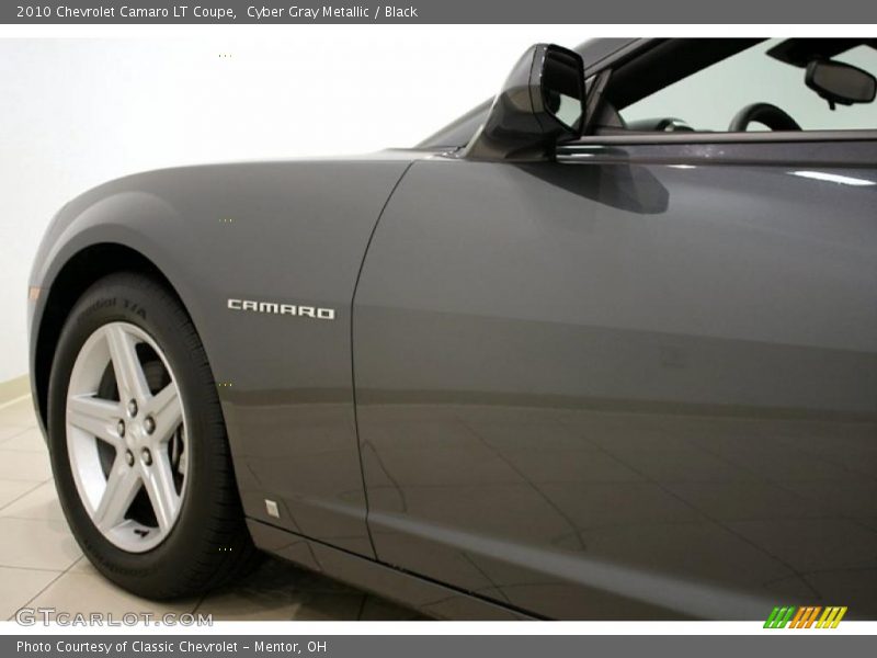 Cyber Gray Metallic / Black 2010 Chevrolet Camaro LT Coupe