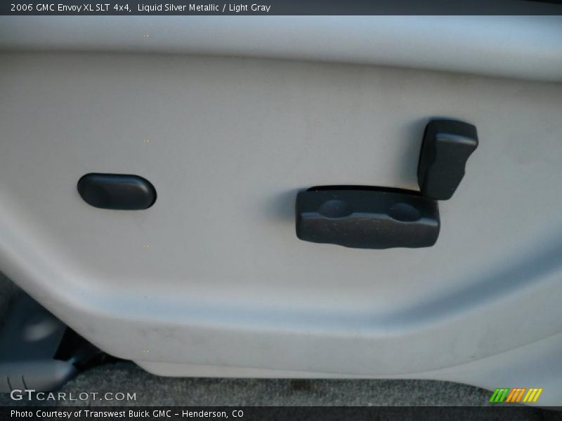 Liquid Silver Metallic / Light Gray 2006 GMC Envoy XL SLT 4x4