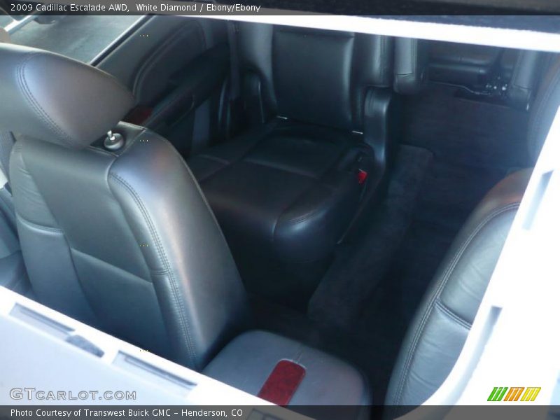White Diamond / Ebony/Ebony 2009 Cadillac Escalade AWD