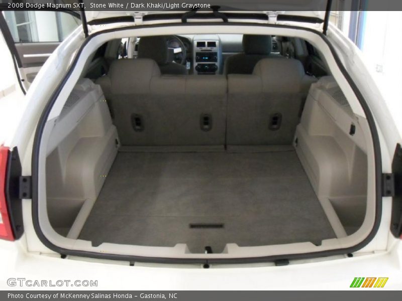 Stone White / Dark Khaki/Light Graystone 2008 Dodge Magnum SXT