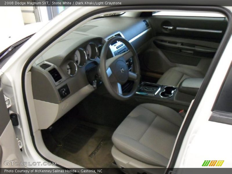 Stone White / Dark Khaki/Light Graystone 2008 Dodge Magnum SXT