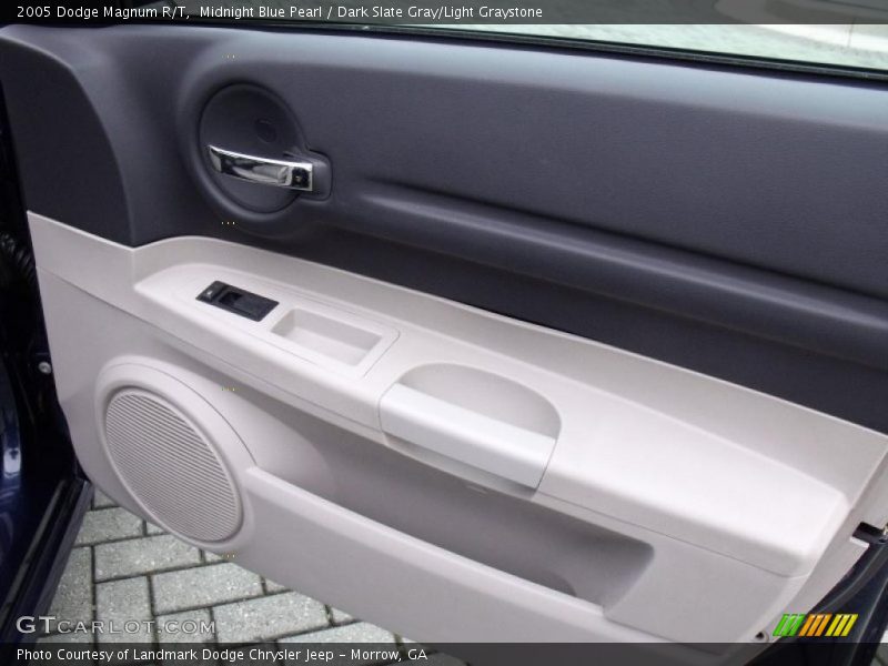 Midnight Blue Pearl / Dark Slate Gray/Light Graystone 2005 Dodge Magnum R/T