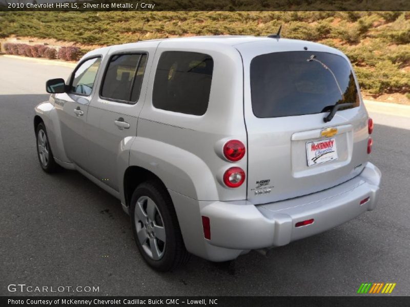 Silver Ice Metallic / Gray 2010 Chevrolet HHR LS