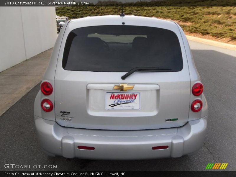 Silver Ice Metallic / Gray 2010 Chevrolet HHR LS