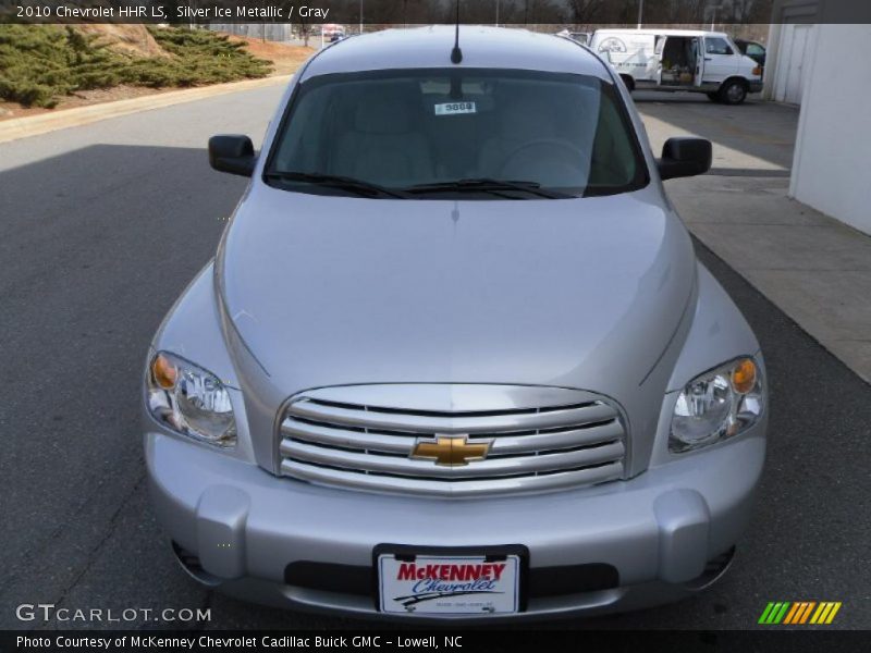 Silver Ice Metallic / Gray 2010 Chevrolet HHR LS